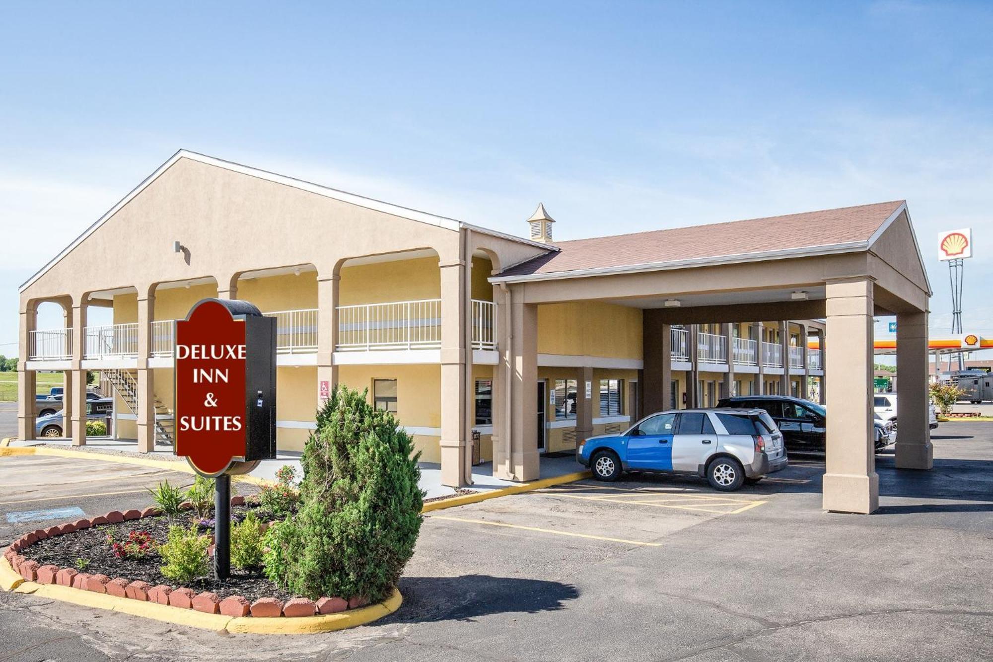 Deluxe Inn & Suites Junction City Buitenkant foto